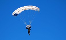 米兰登录入口-德甲争冠战之夜，哈利伯顿末节接管比赛