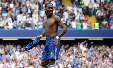 米兰体育入口-秘鲁风暴，从斯坦福桥到美加墨，京多安的全球接管时刻