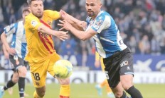 米兰体育网页版-比利亚雷亚尔苦练：欲冲击前四的简单介绍