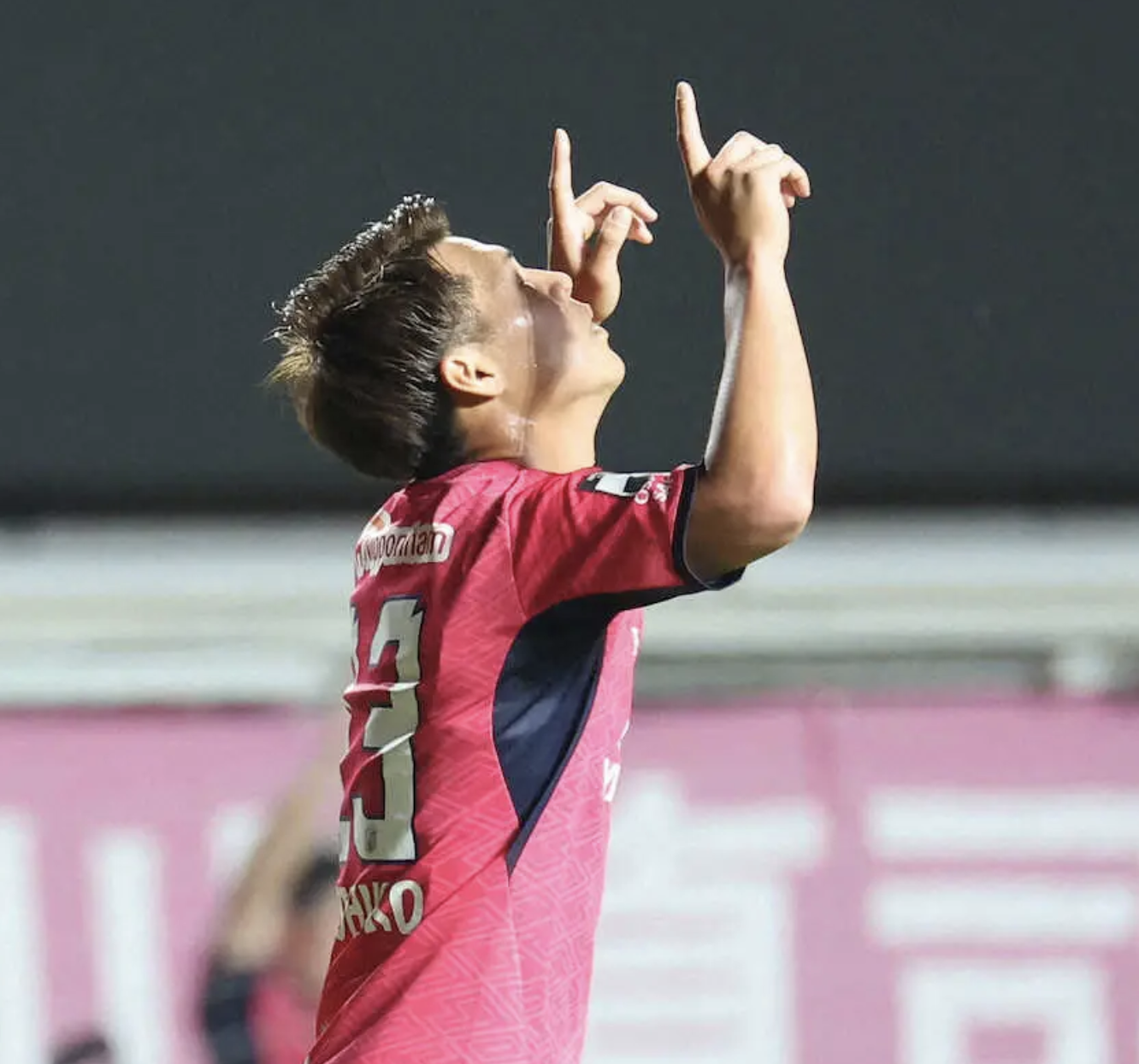 关于大阪樱花队主场失利，面临亚冠小组赛出局的信息