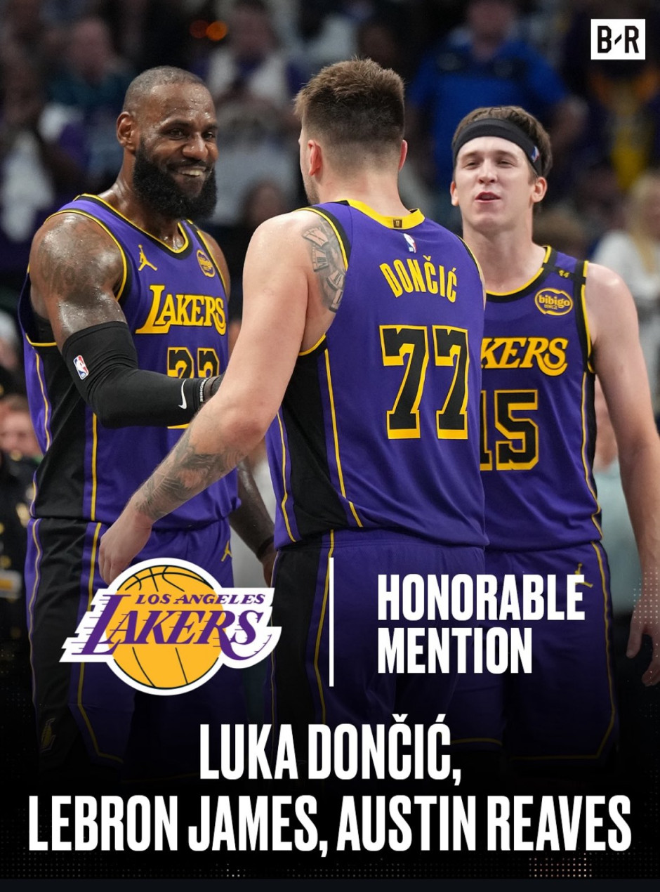 关于湖人全队集结训练，备战接下来苛刻赛程的信息