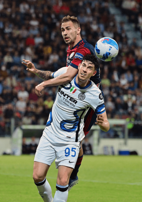 包含强势崛起！亚特兰大客场逆袭，击败劲旅那不勒斯的词条