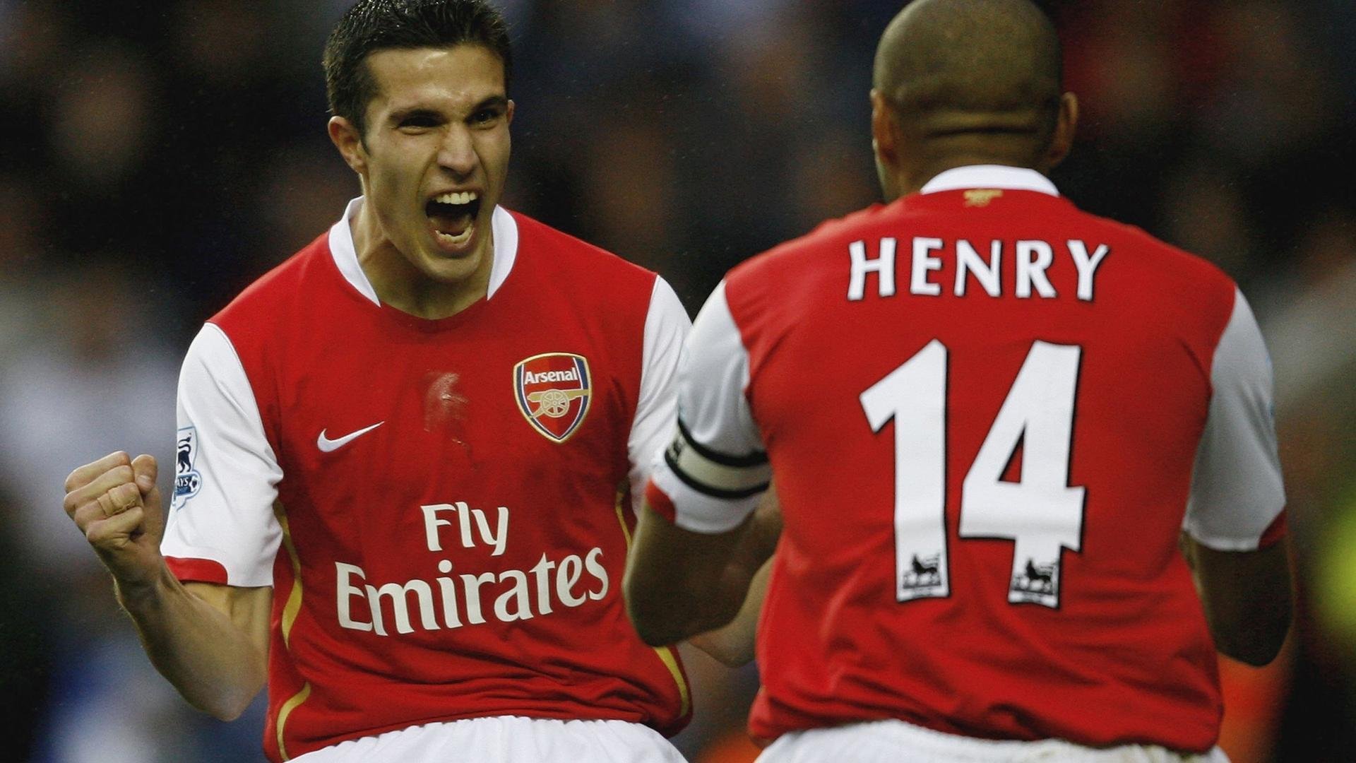 范戴克点燃安菲尔德,土耳其旋风却横扫利物浦—一场战术与意志的史诗对决